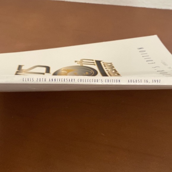 Elvis Presley Soft Book - Picture 7 of 8